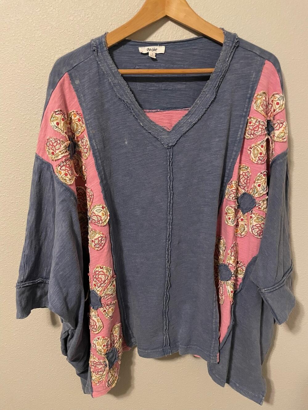 Blue Velvet Flower Patch V Neck Shoulder Drop Top Womens Small Oversized Boho